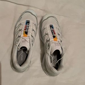 Salomon XT-6 unisex sneaker. never worn!
